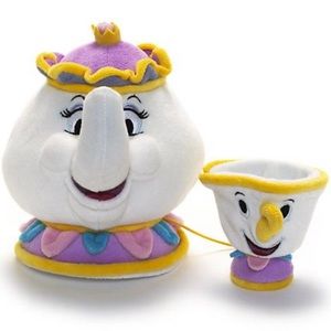 DISNEY store  Beauty The Beast Mrs. Potts & Chip, 2 Plush